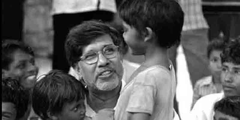 Kailash Satyarthi is the second Indian to receive the Nobel Peace prize.