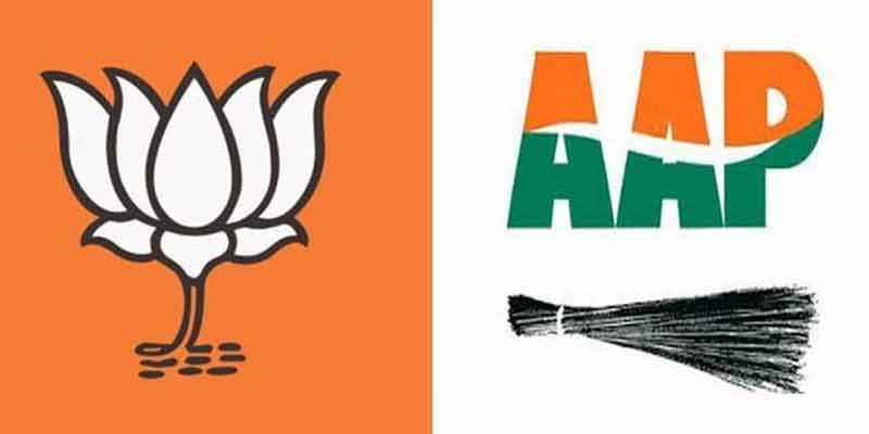 BJP and AAP leaders are engaged in dirty politics ahead of the Assembly elections in Delhi.